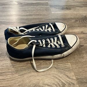 Mens Chuck Taylor-Navy